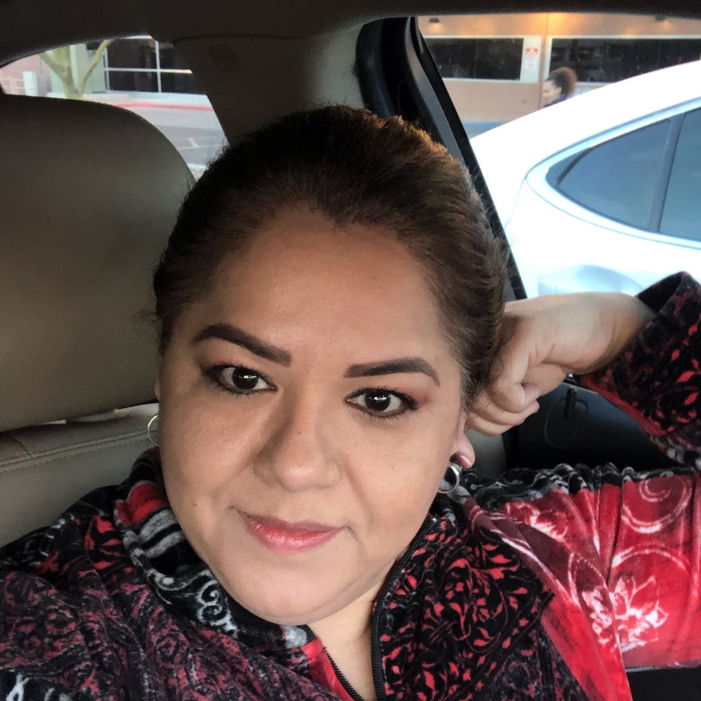 Meet your Posher, Lourdes